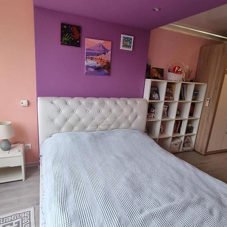 Cozy Retreat In Quiet Location Apartman Kisinyov Kültér fotó